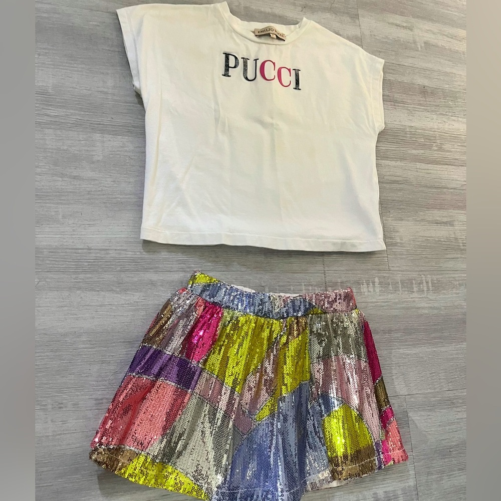 Pucci White Logo Shirt & Sequins Skirt
Shirt Size 4
Skirt Size 3